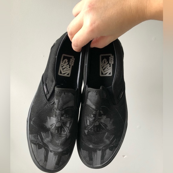 Limited edition Star Wars vans - Picture 10 of 15